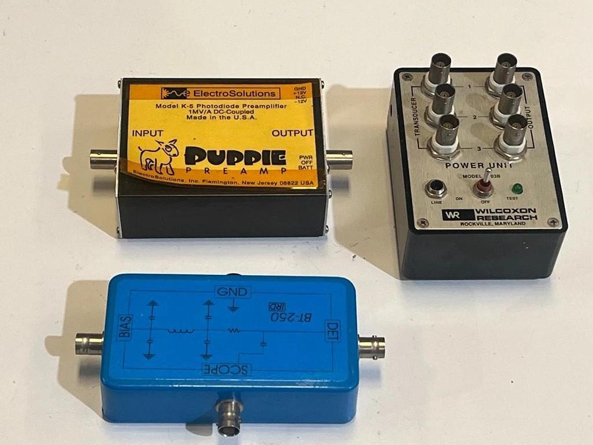 Used LOT of Oscilloscope Test Leads, Logic + Demodulation Probes, Preamp & GPIB Cable