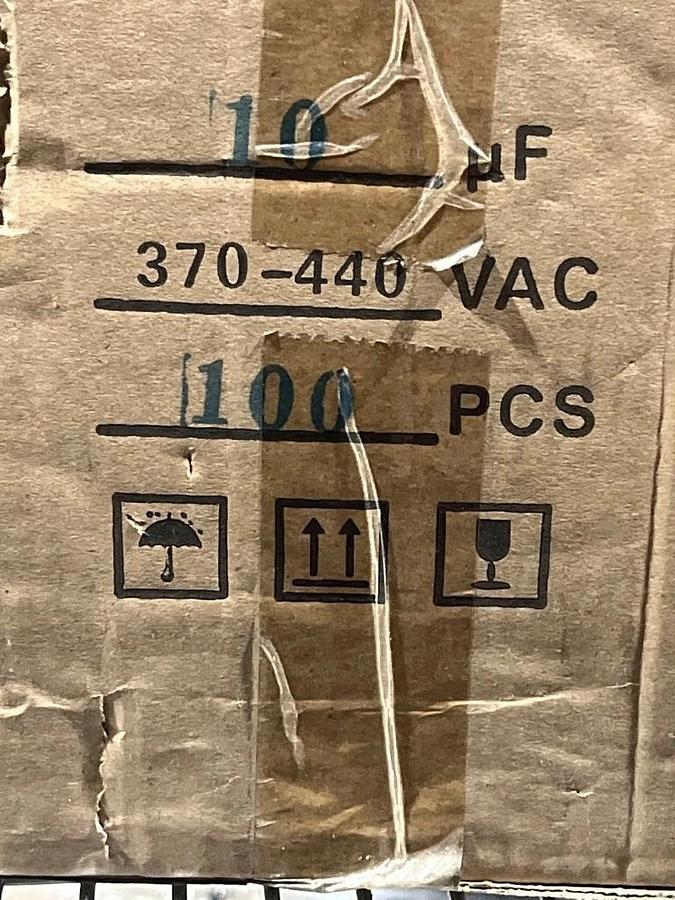 Partial Case of 93: TEMCo 10 uF 370-440 VAC Round Motor Run Capacitors