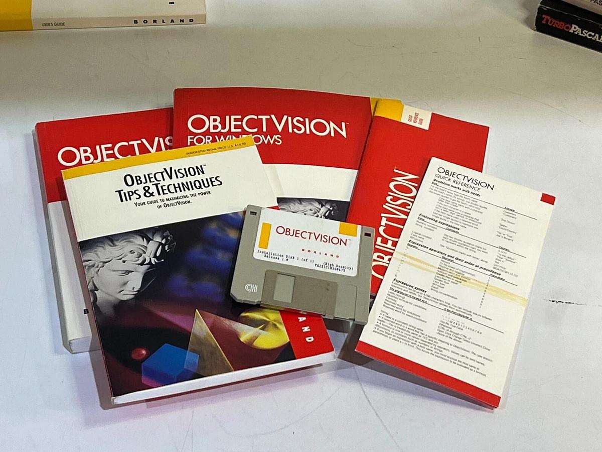 Used Lot of Vintage Borland Software and Manuals Turbo C++, Turbo Pascal, Paradox