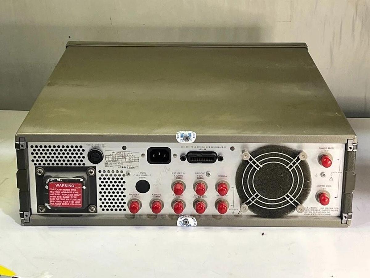 Used Hewlett Packard HP 3325A Synthesizer / Function Generator