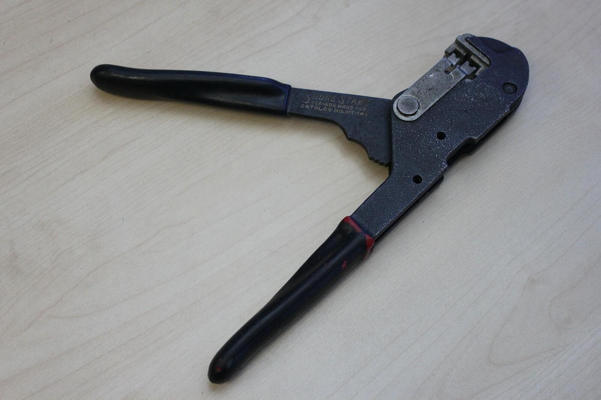Used Thomas & Betts WT-145 Shure Stake Sta-Kon Hand Crimper for Insulated Terminals