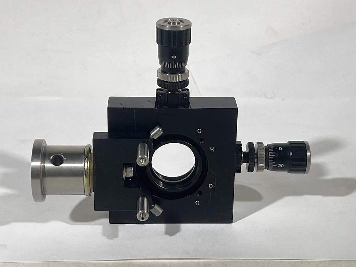Used Thorlabs ST1XY-D XY Translator with Differential Drives - Optic Mount