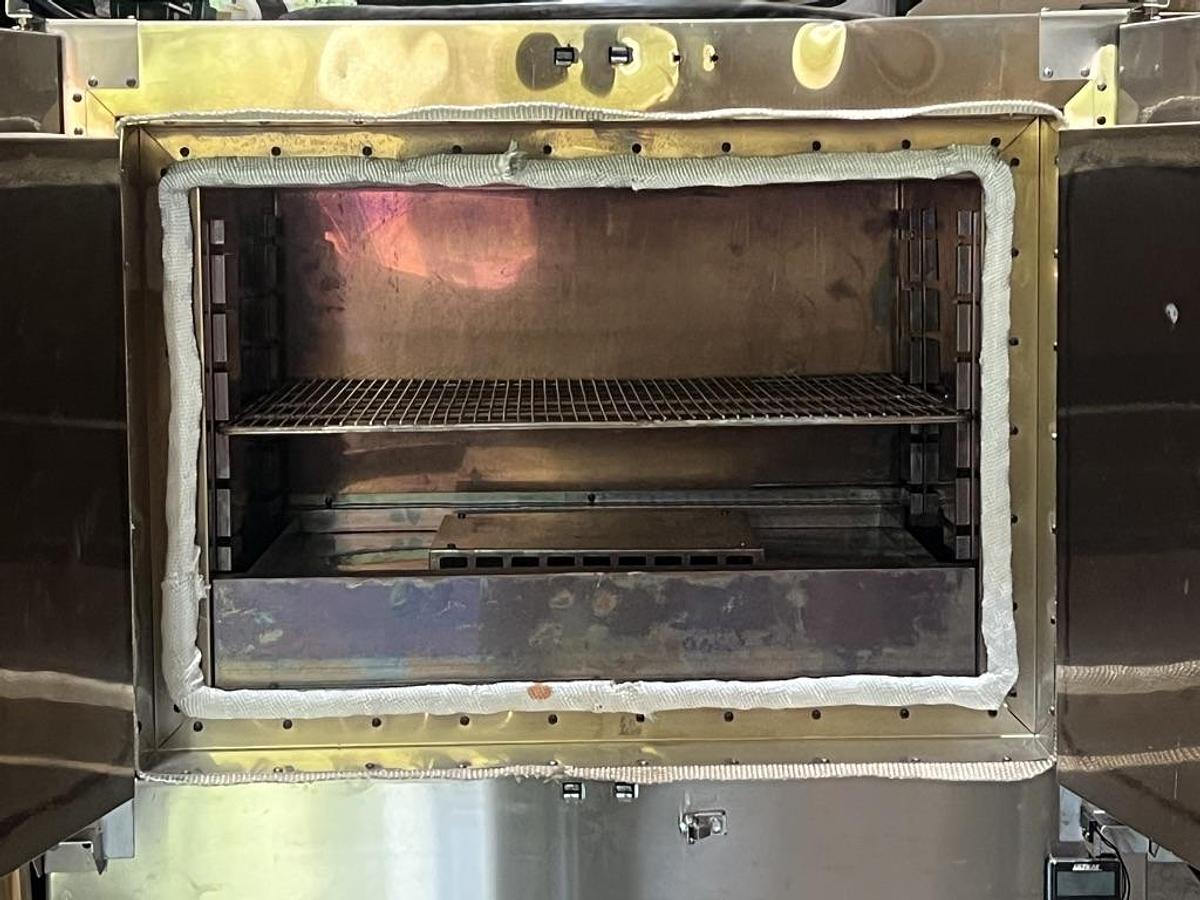 Used Grieve Model NTR-1000 High Temperature Bench Oven with Stand