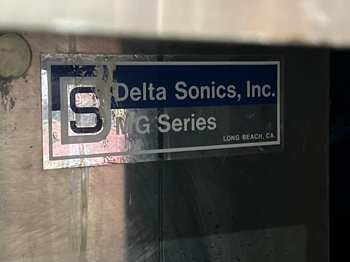 Used Solvent Fume Hood Delta Sonics Blackstone Ultrasonics Console Cleaning Tank Sink