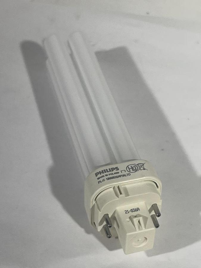 30 Pieces Philips 383166 PL-C 18W/827/2P/ALTO 26-Watt Compact Fluorescent Bulbs