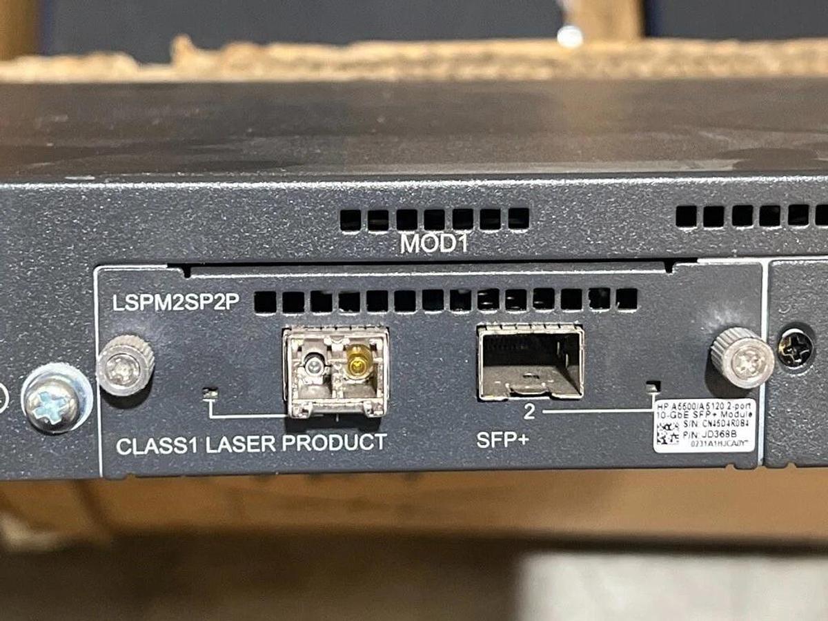 Used HP JE069A - A5120 EI Gigabit 48-Port Ethernet Switch w/ LSPM2SP2P Module & GBIC