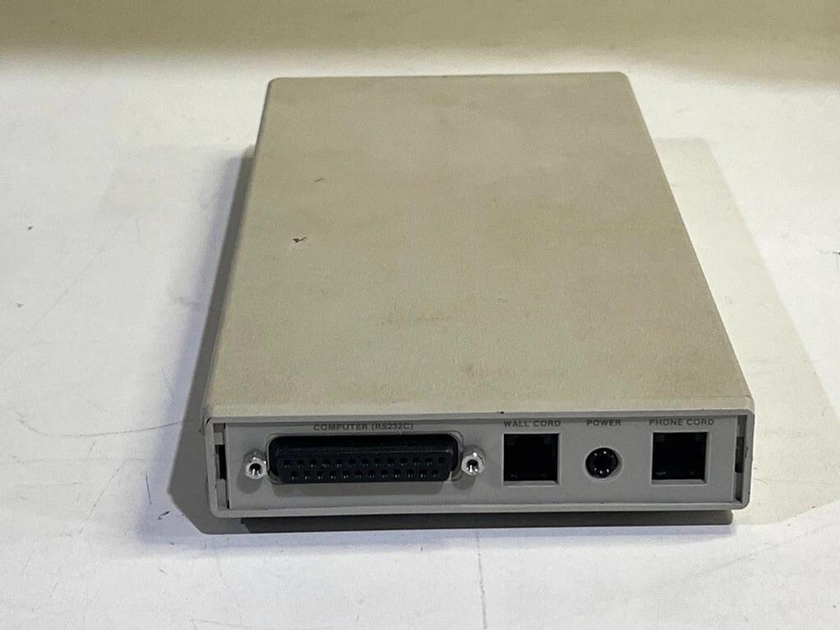 Used Vintage Novation Smart-Cat Plus Modem with Software & Manual - AS-IS