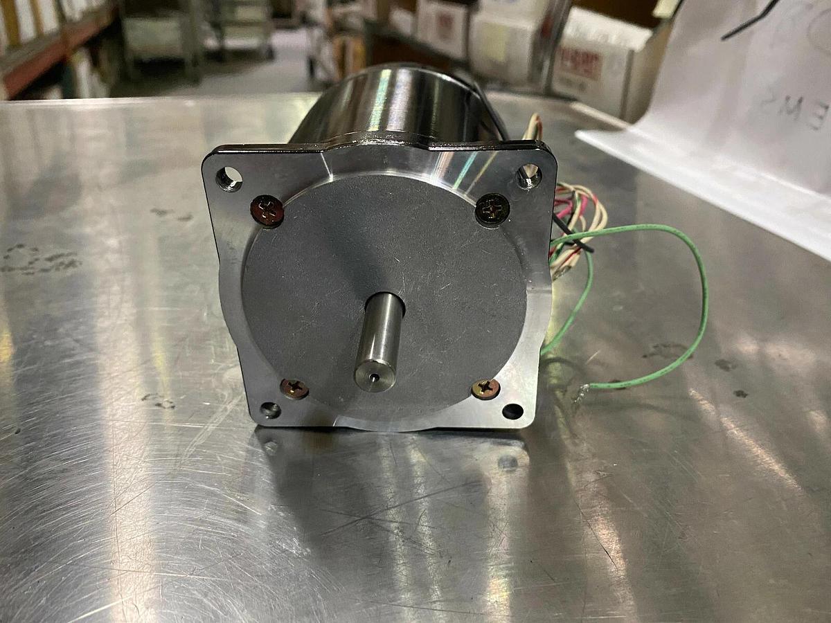 Mycom PS499-02B 6V 2A 4-Phase 1.8Deg/Step Stepping Motor - Stepper