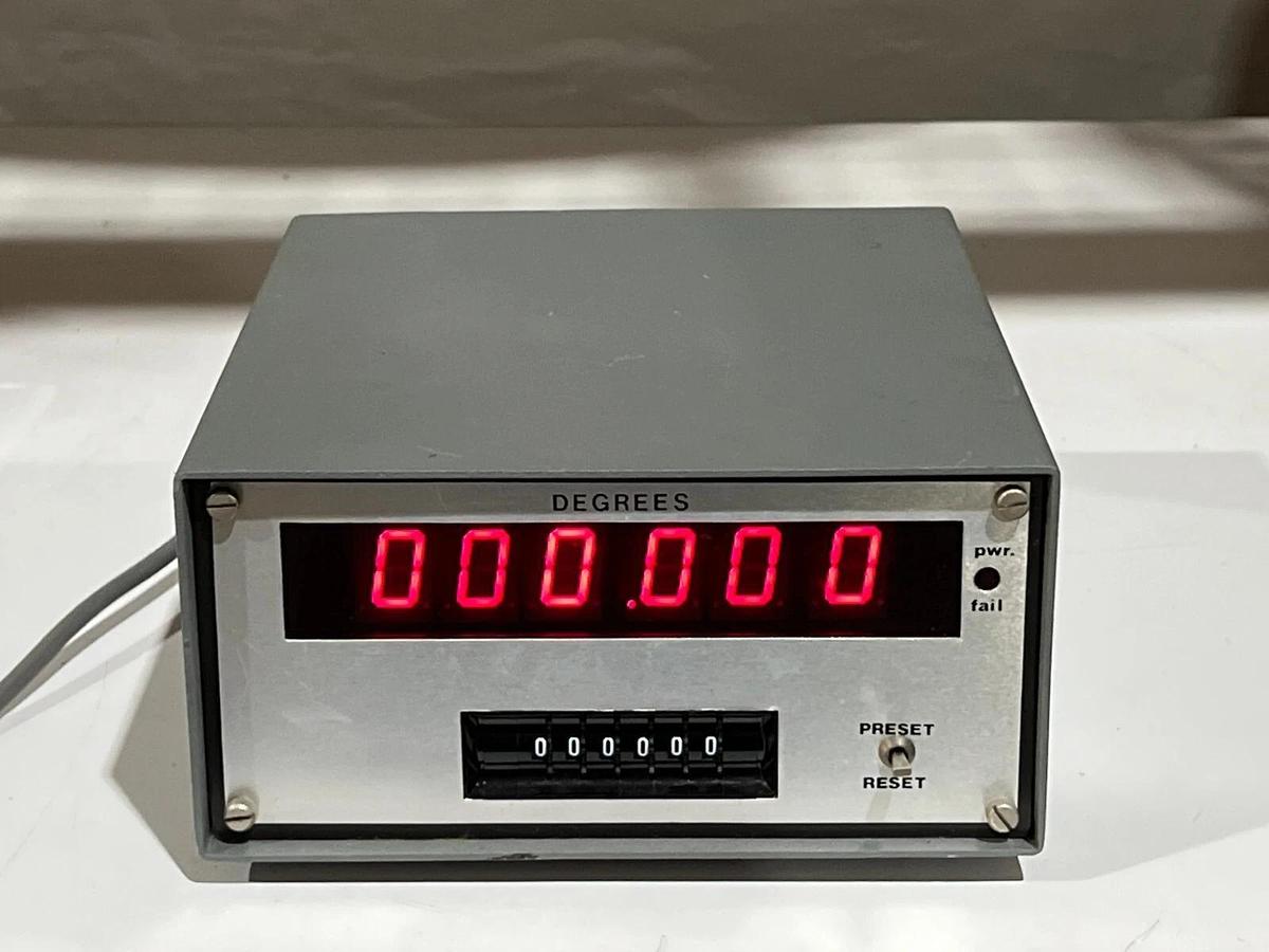 Used C-Tek, Inc. Model DAC1200-6-1-0-4000 Degrees Encorder Readout w/ Mil-Spec Cable