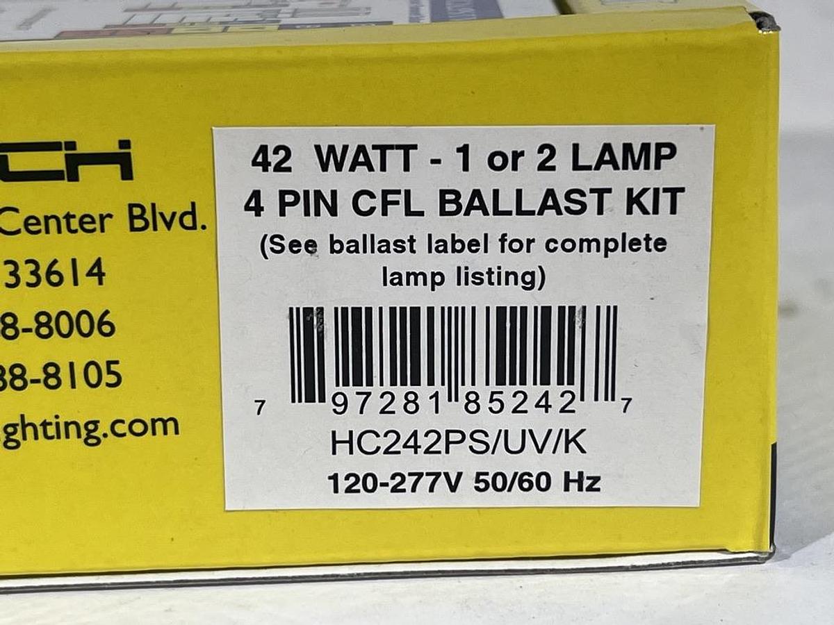 10 Pieces Sylvania FBO31/835 Octron Curvalume 3500K 31W U-Bent Fluorescent Lamps