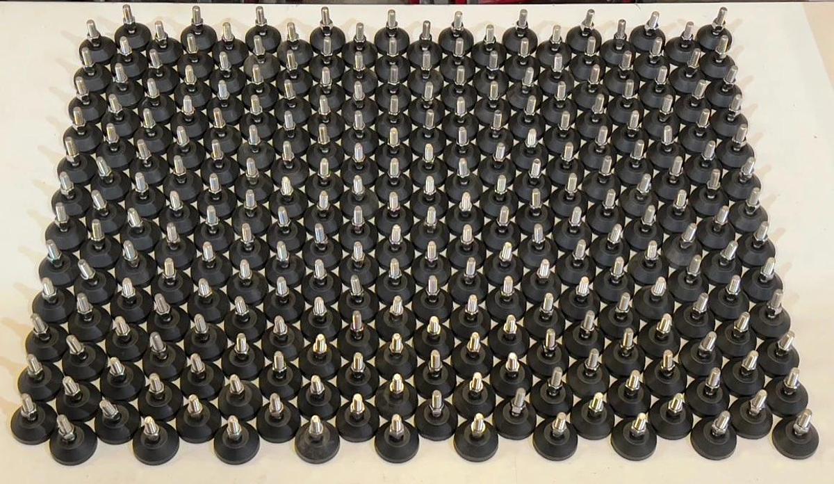 Used 270 Pieces Heavy Duty Industrial Equipment Leveling Feet 1/2"-13 Thread 2" Shaft
