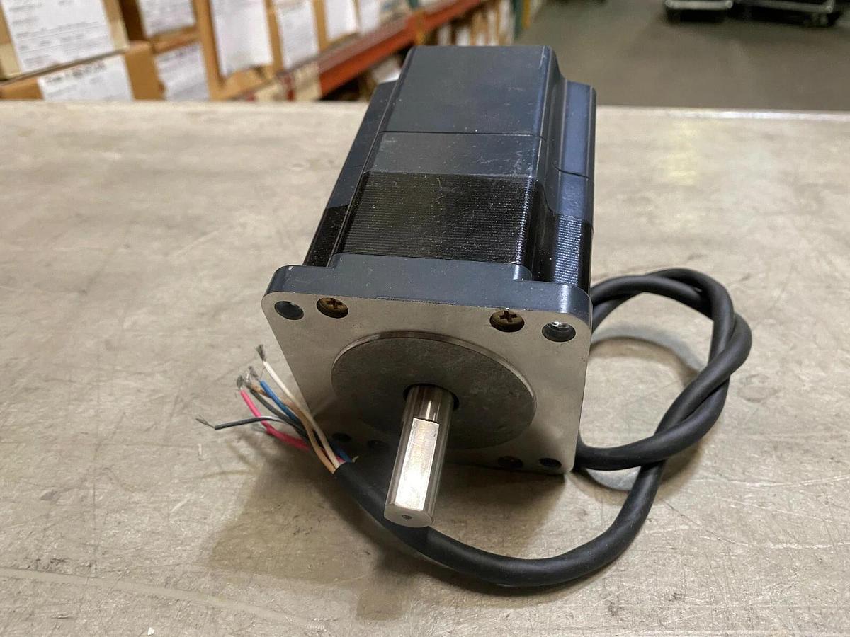 Used Mycom PF596H-ACM PUL Star HV Five 5-Phase 5-Lead Stepping Motor