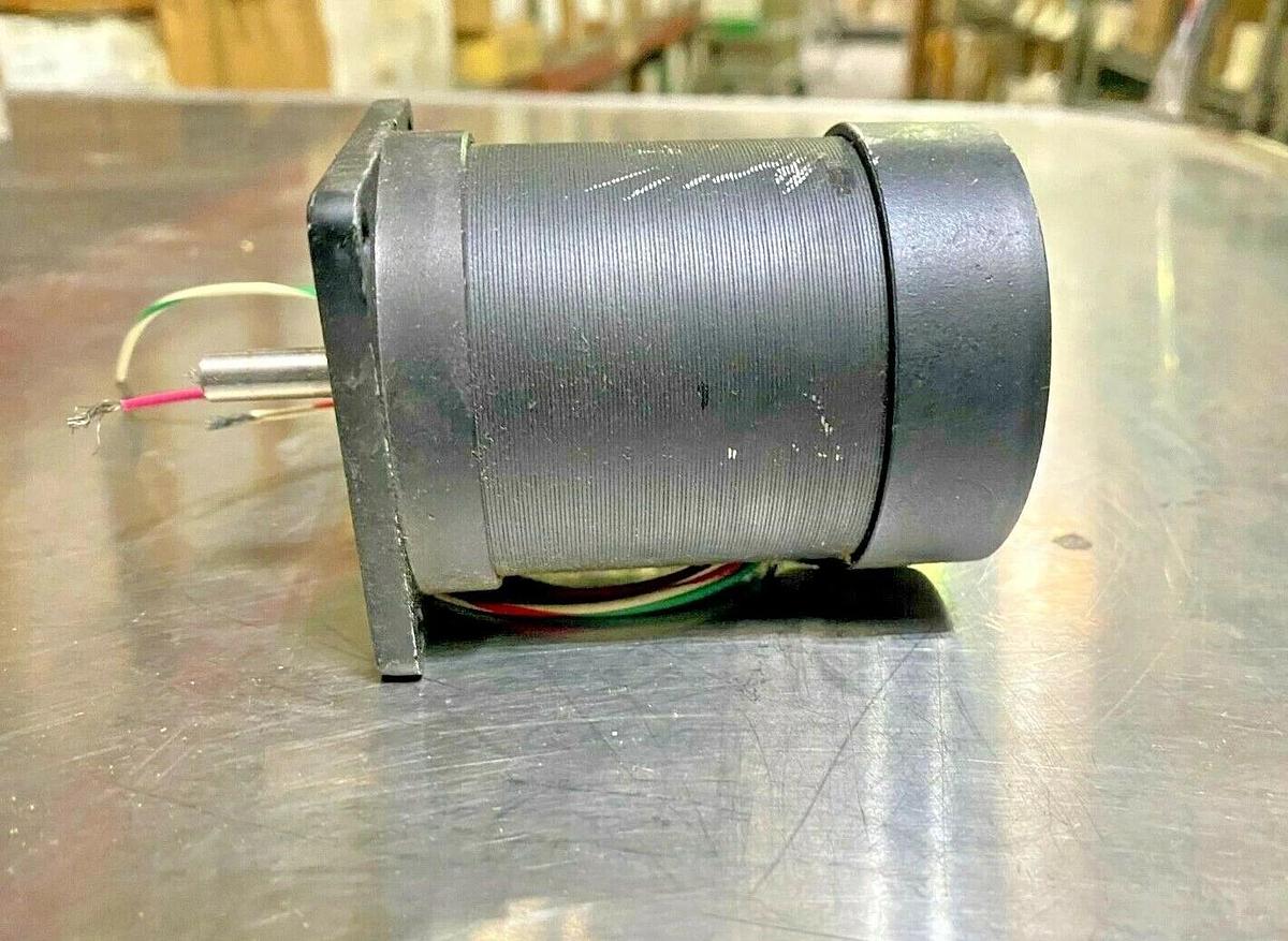 Used Mycom PS468-12A 7.5V 1.13A 4-Phase Stepping Motor - Stepper