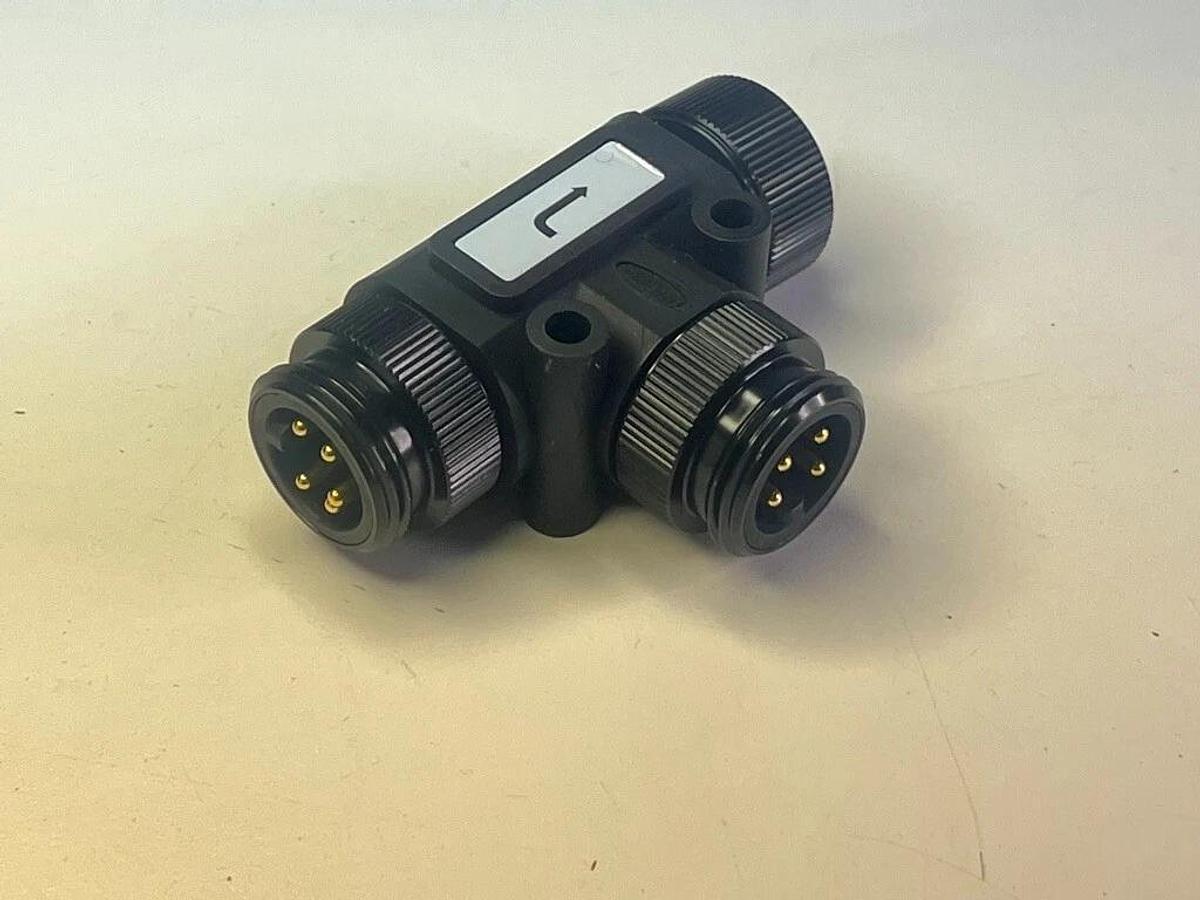 90 Pieces: Mini-Change 7/8" 5-Pin M-F Tee T-Splitter w/ 4-Pin Male - 370-000025