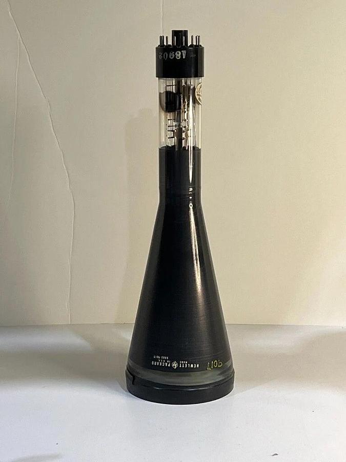 Used Vintage Hewlett Packard HP 5083-9017 CRT - Untested