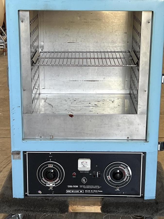 Used Blue M Oven Model OV-490A-2 Stabil-Therm Constant Temperature Cabinet