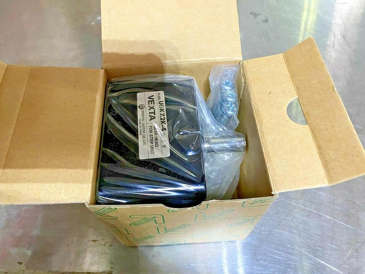Oriental Motor Vexta Model UGK7.2K-4 Gear Head for Step Unit