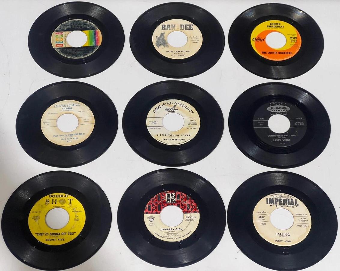 Lot of 71 Assorted 7" 45 RPM Singles Vinyl Records with Carrying / Storage Cases