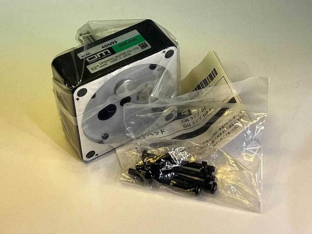 Oriental Motor Model 4GN9S Parallel Shaft 9:1 Gearhead - Gear Head