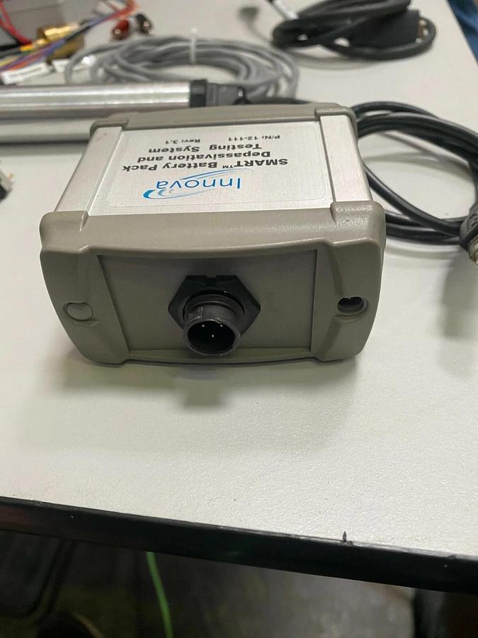 Used Innova 12-111 SMART Depassivator and Load Tester Interface Box with Accessories
