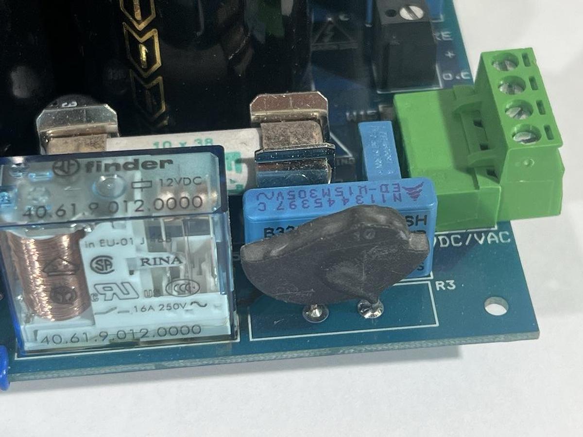 Used 2020 STMicroelectronics STEVAL-IHM028V2