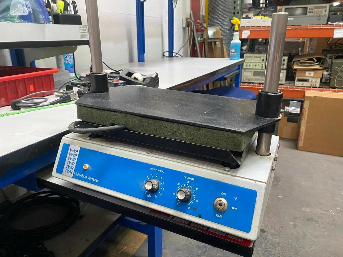 Used VWR Multi-Tube Vortexer Catalog Number 58816-115 Shaker - Sold AS-IS for Parts