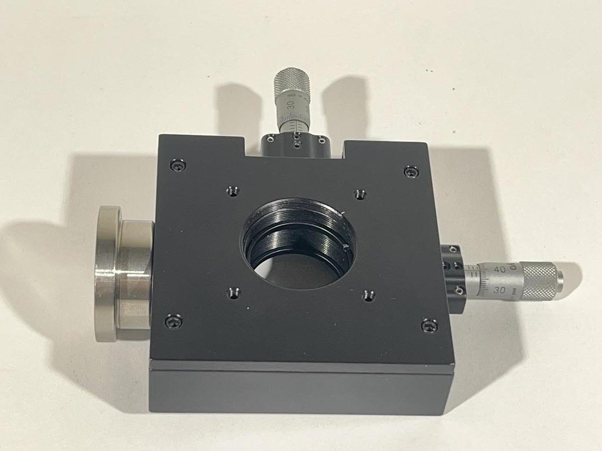 Used Y Translator with MItutoyo 148-205 Micrometer Drives - Optic Mount