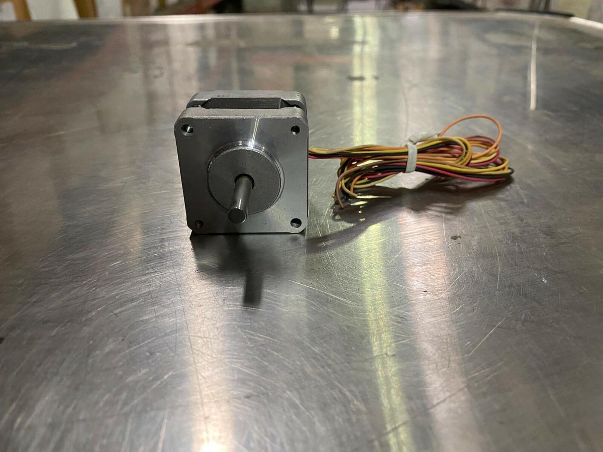 Mycom PS443-06B Stepping Motor - Stepper