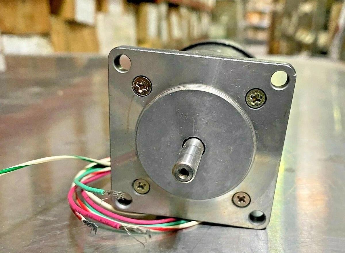 Used Mycom PS468-12A 7.5V 1.13A 4-Phase Stepping Motor - Stepper