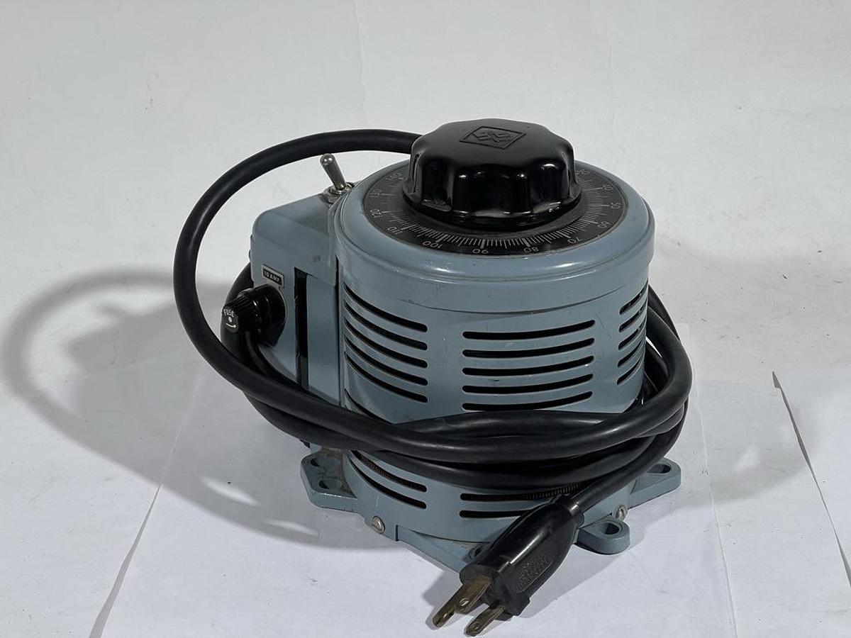 Used Superior Electric 3PN116B Powerstat Variable Autotransformer 0-140V 10A - Variac