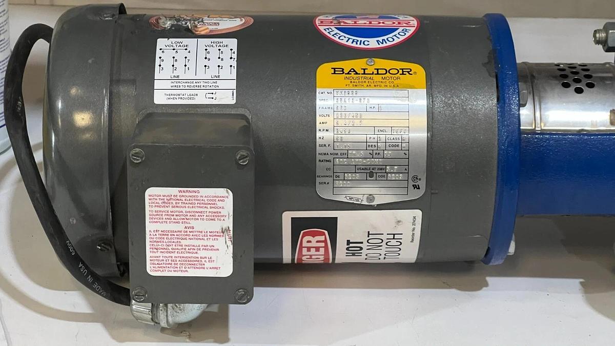 Used Goulds Pumps ITT G&L SSV 2SVC1G5EO 2 HP 3500 RPM - Baldor VM3555 35A13-672 Motor