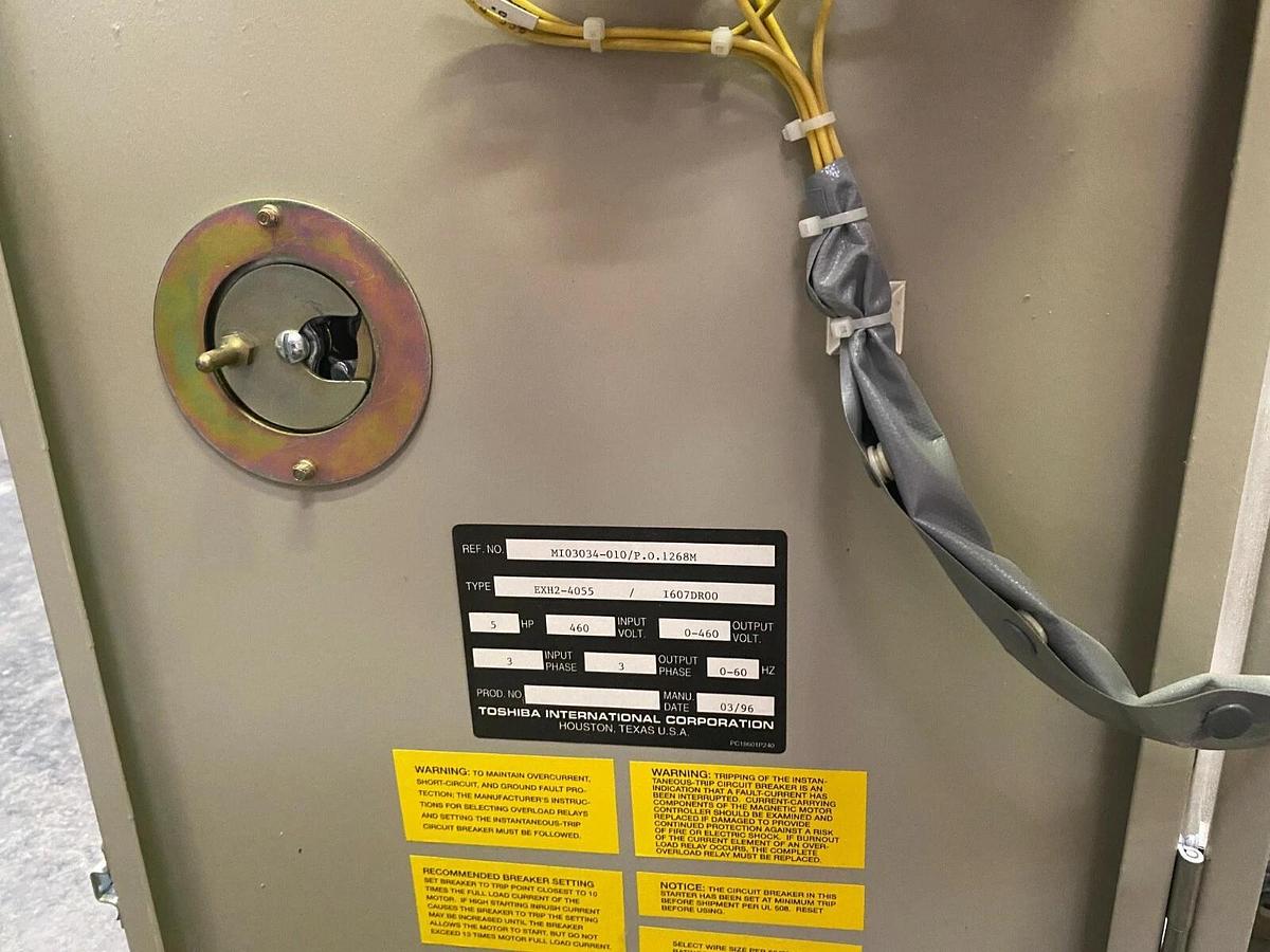 Used Toshiba Tosvert-130H2 Transistor Inverter Variable Torque, VT130H2U4055