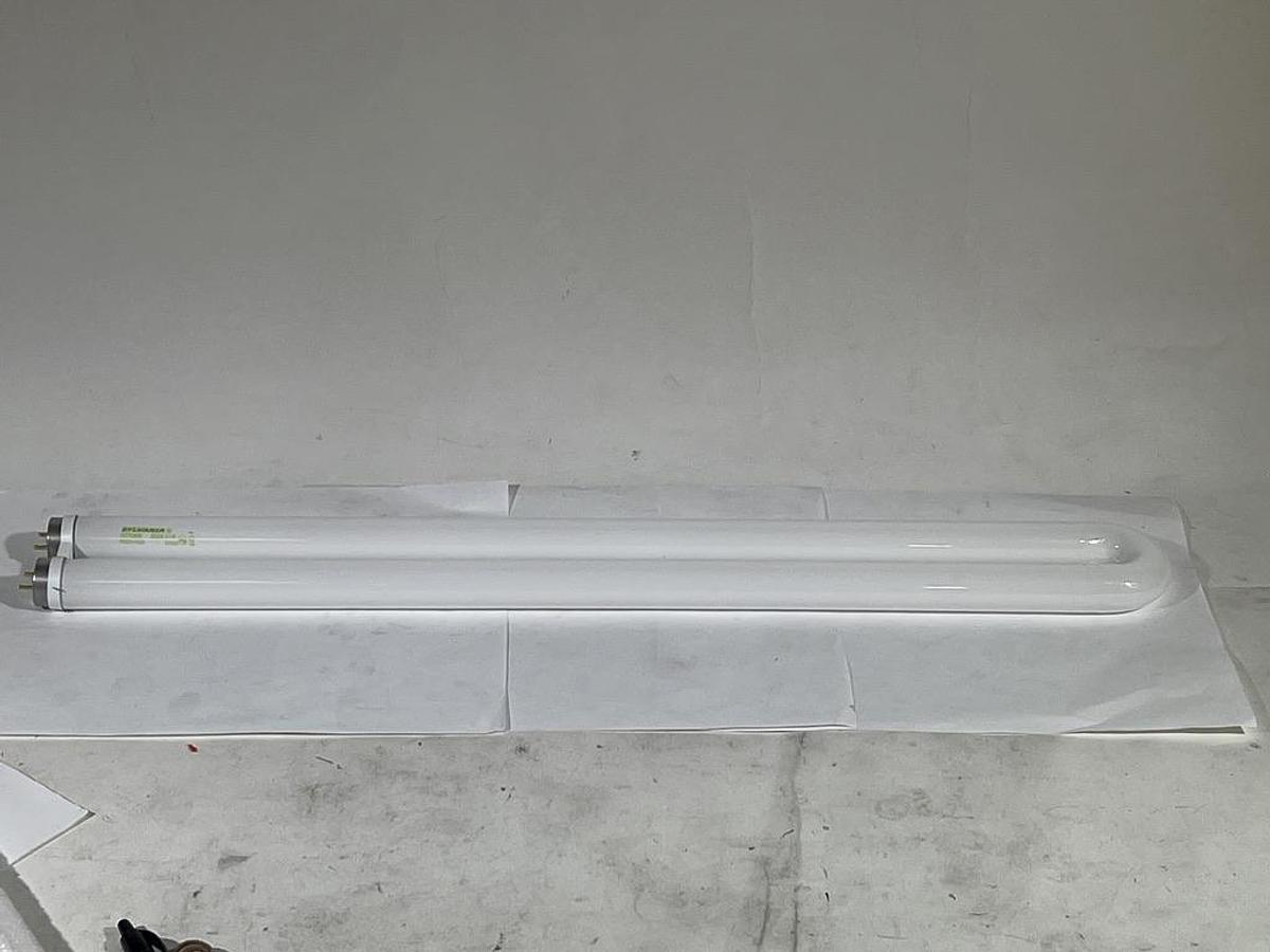 10 Pieces Philips 383364 PL-C 26W/835/4P/ALTO 26-Watt Compact Fluorescent Bulbs