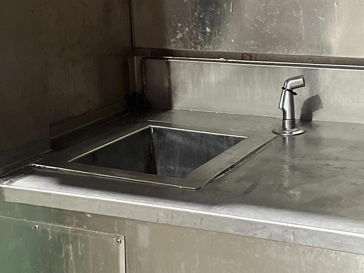 Used Solvent Fume Hood Delta Sonics Blackstone Ultrasonics Console Cleaning Tank Sink