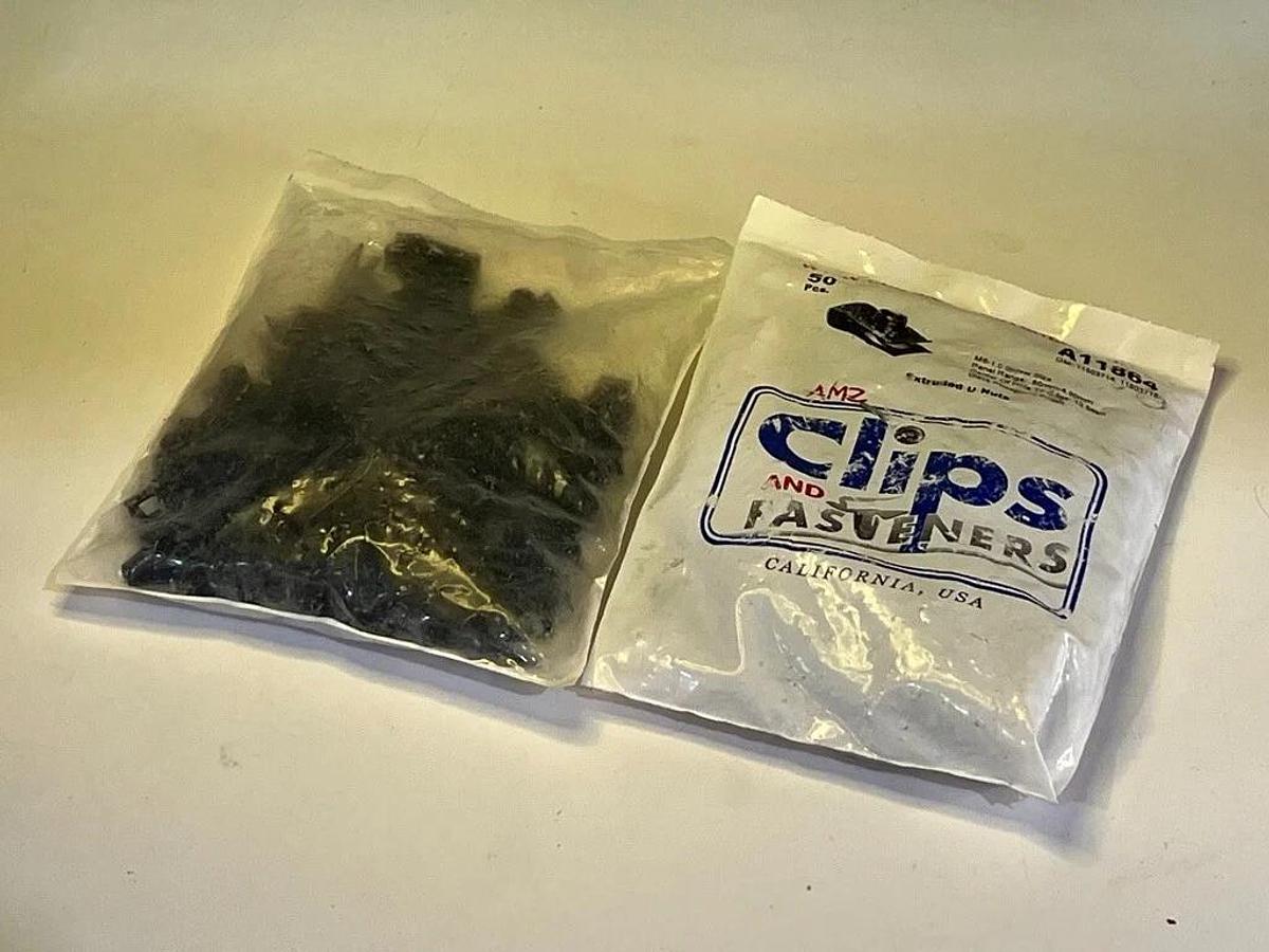 Lot of 450 ClipsandFasteners A 11864 M6-1.0 Extruded U-Nut for GMC