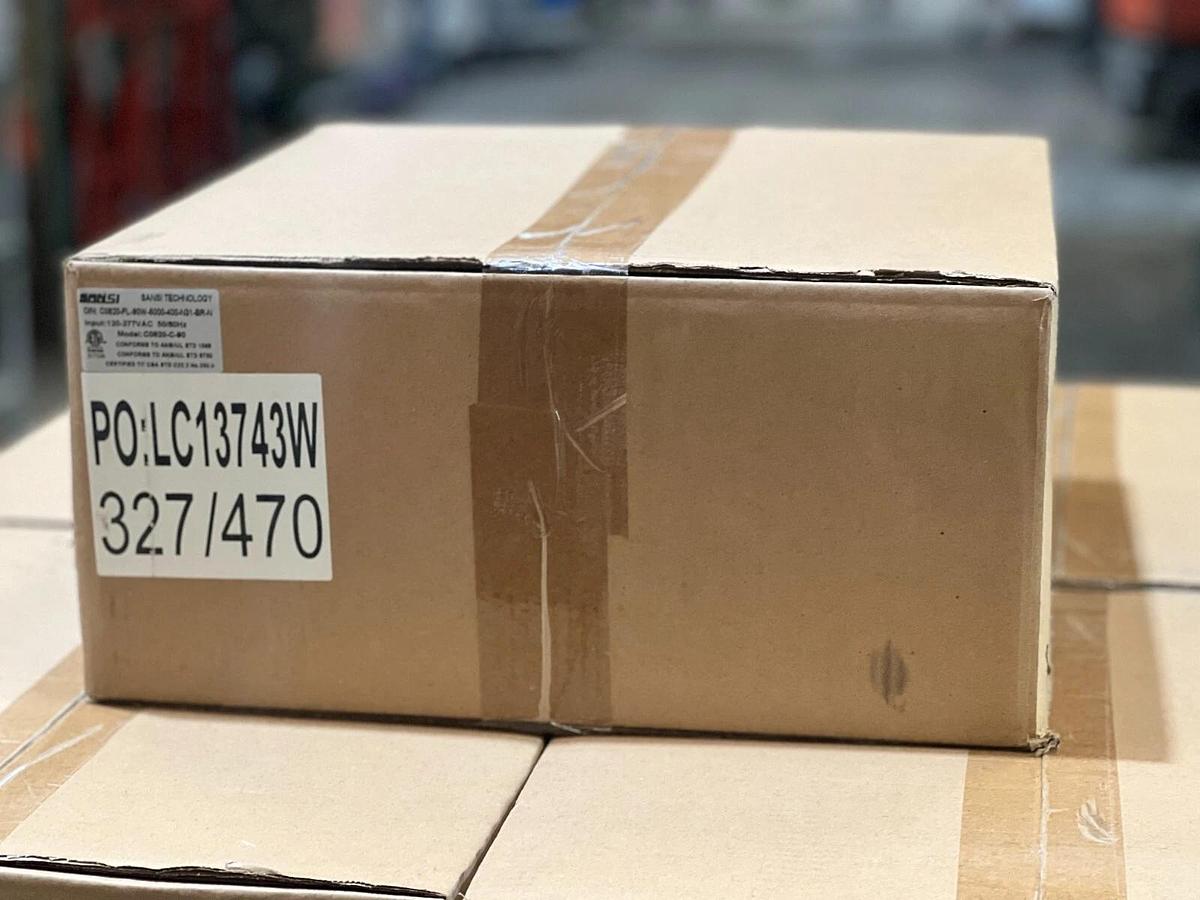 Used Sansi LED Flood Light 5000K 50 Watt 8800 Lumen 120-277VAC - C0820-C-90