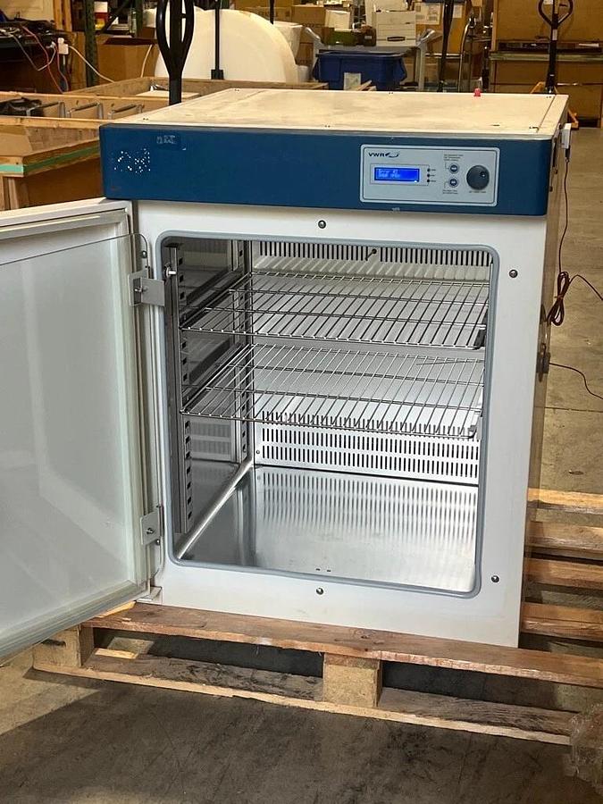 Used VWR Symphony Part No. 414004-594 Forced Air General Incubator