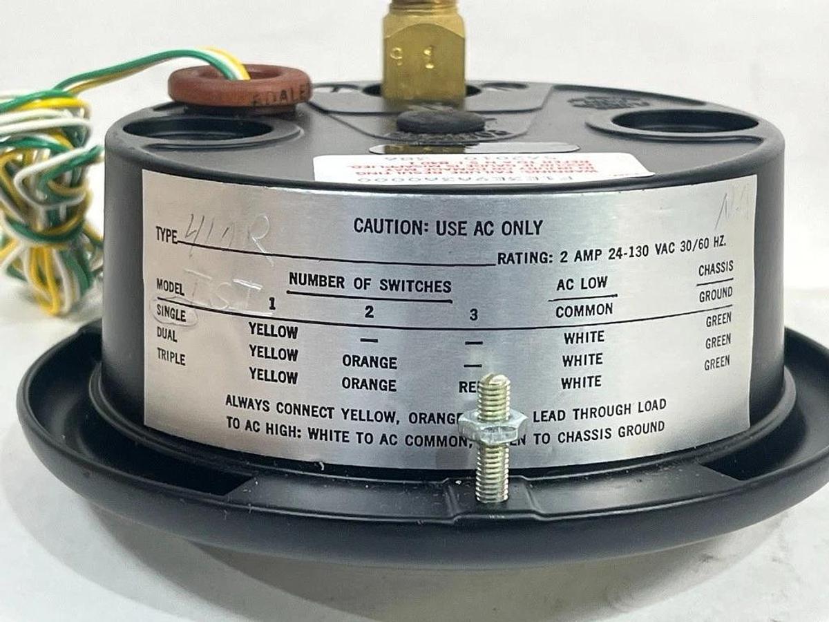 Lot of 5 Helicoid Gauges Part No. F1E4E9A3A0000 Type 410R Pressure Gauge