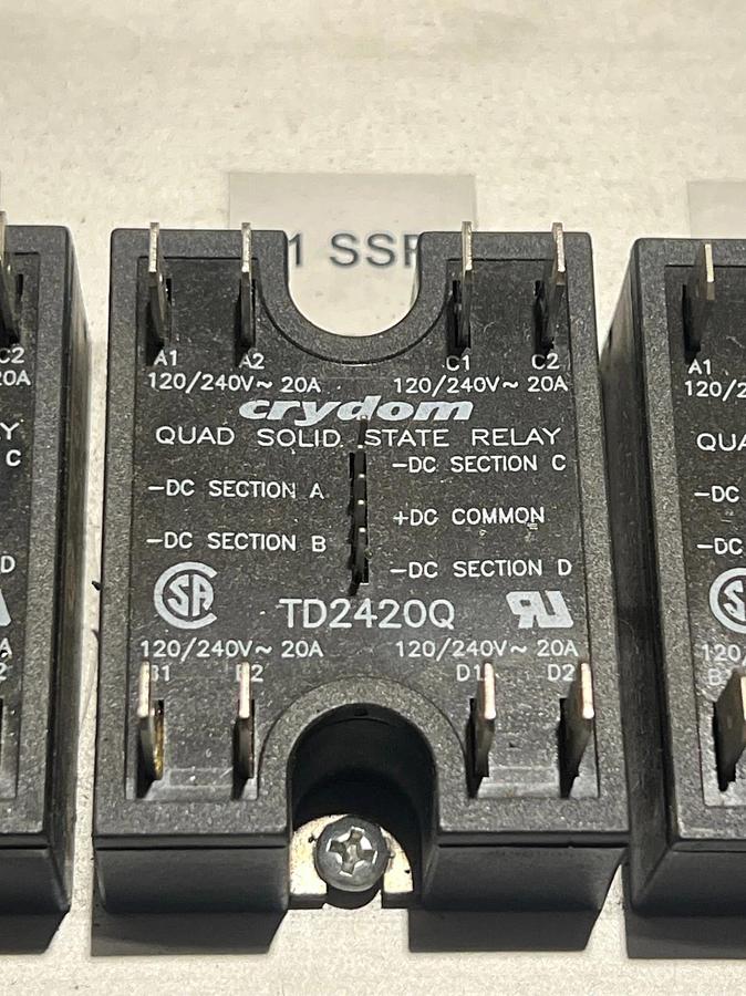 Used Lot of 27 Crydom Solid State Relays Mounted on Aluminum Radiator Block - D2450