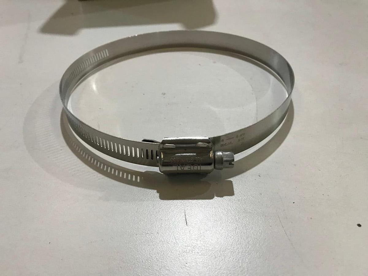 Used Worm gear clamp 4" to 6-1/8" (102-156mm), 300 stainless steelband, 410 stainless steel screw, clamping tension 800L.B., SAE 612 ES6381
