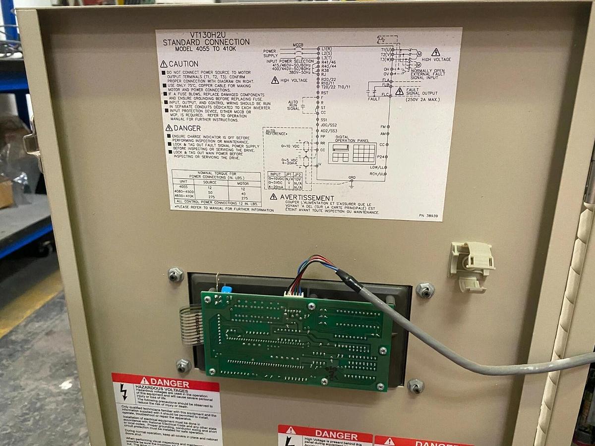 Used Toshiba Tosvert-130H2 Transistor Inverter Variable Torque, VT130H2U4055