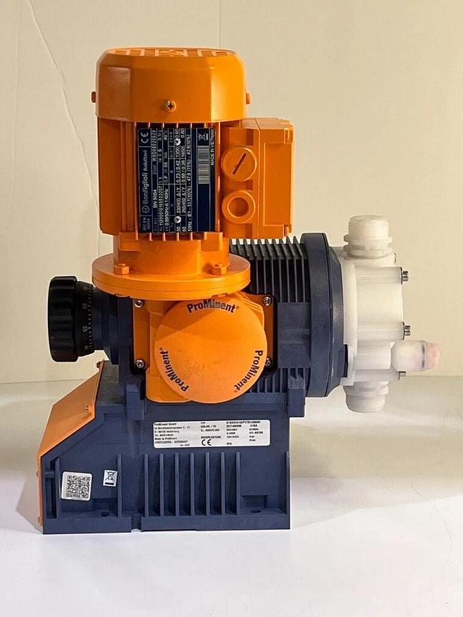 ProMinent Sigma Basic S1Ba Diaphragm Metering Dosing Pump S1BAH04120PVTS000S000