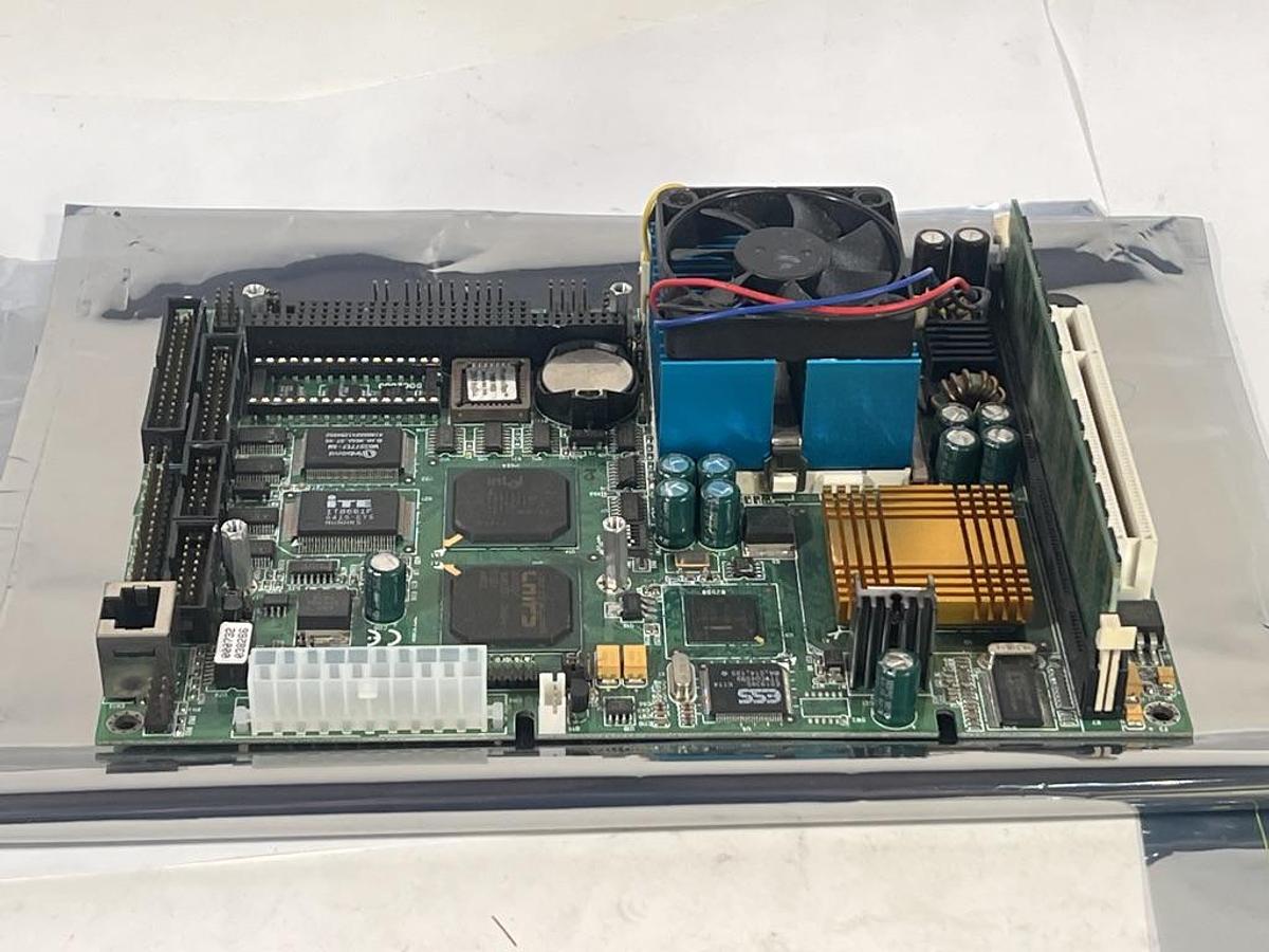 Used AAEON PCM-6890B Rev.B1.0 Pentium III All-In-One Single Board Computer w/ CD