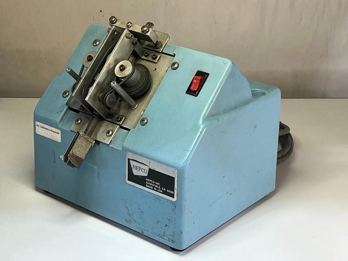 Used Hepco Model 7700-LF3A DIP Lead Former