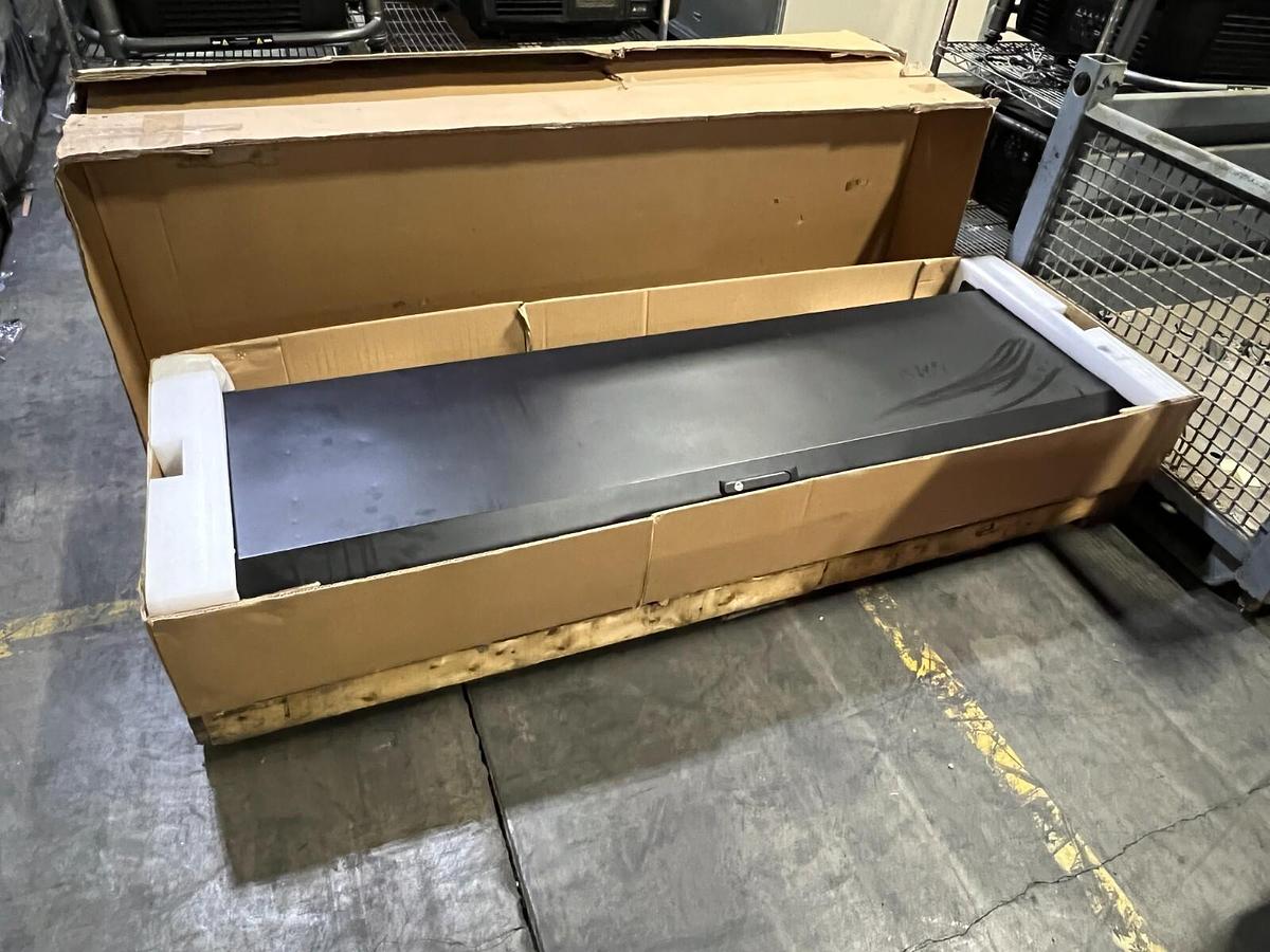 Schneider Electric APC ACF101BLK - Rack Air Removal Unit 115V 60Hz