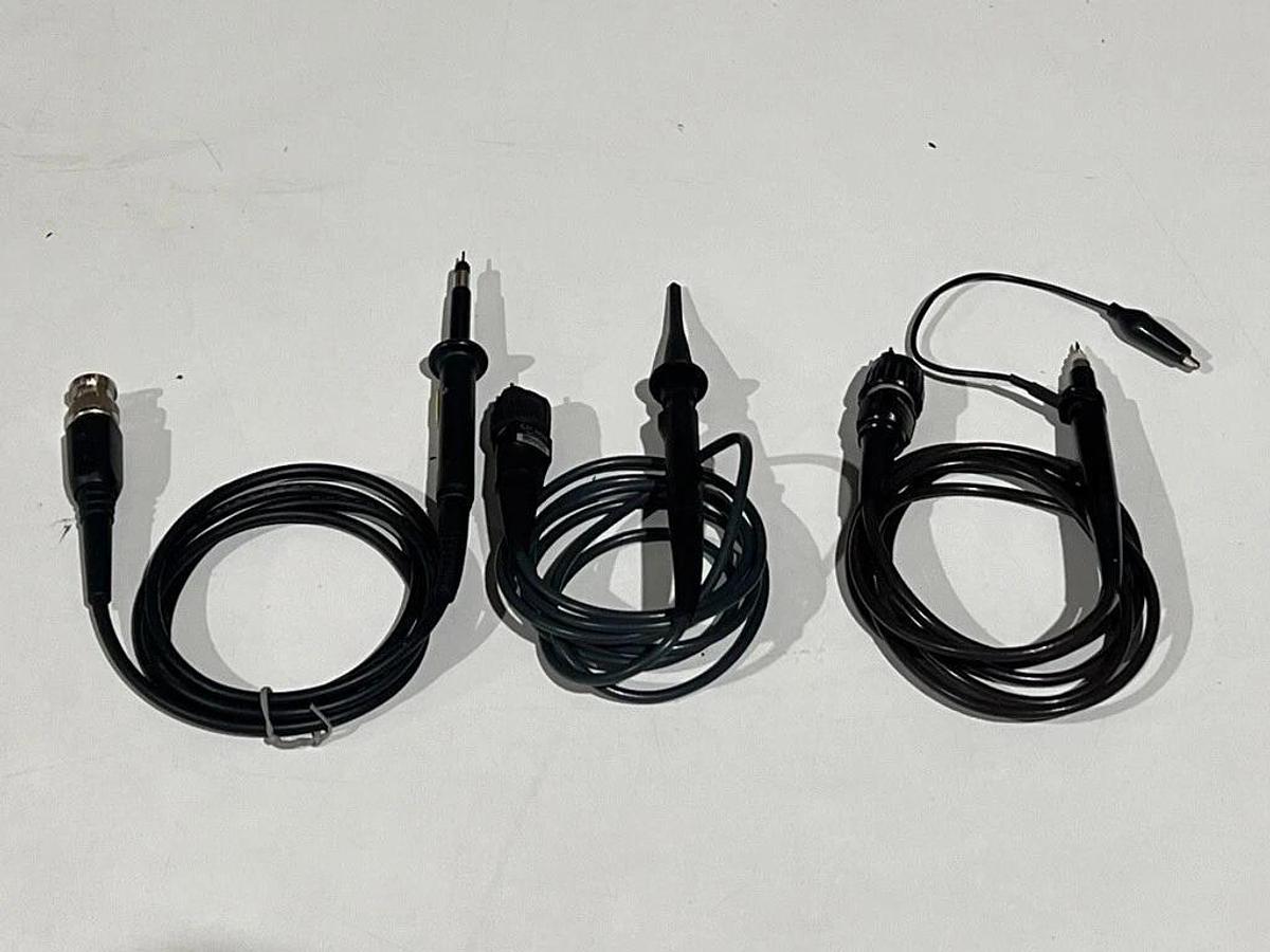 Used LOT of Oscilloscope Test Leads, Logic + Demodulation Probes, Preamp & GPIB Cable