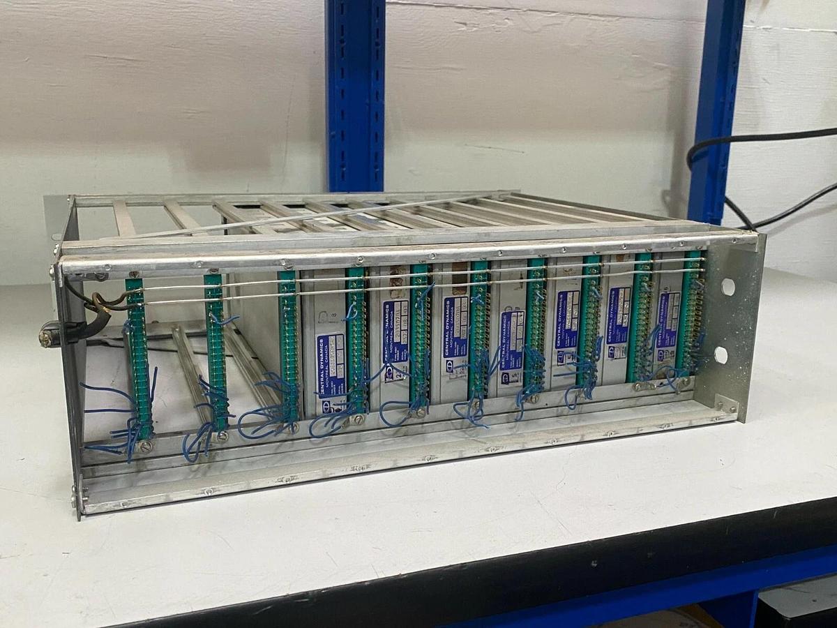 Used Central Dynamics VDA Tray 02 Backplane with 7 Each Video DA VA2035-3 Modules
