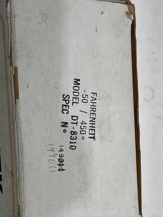 Ametek DT-8300 Digital Thermometer DT-8310 Fahrenheit -50/450