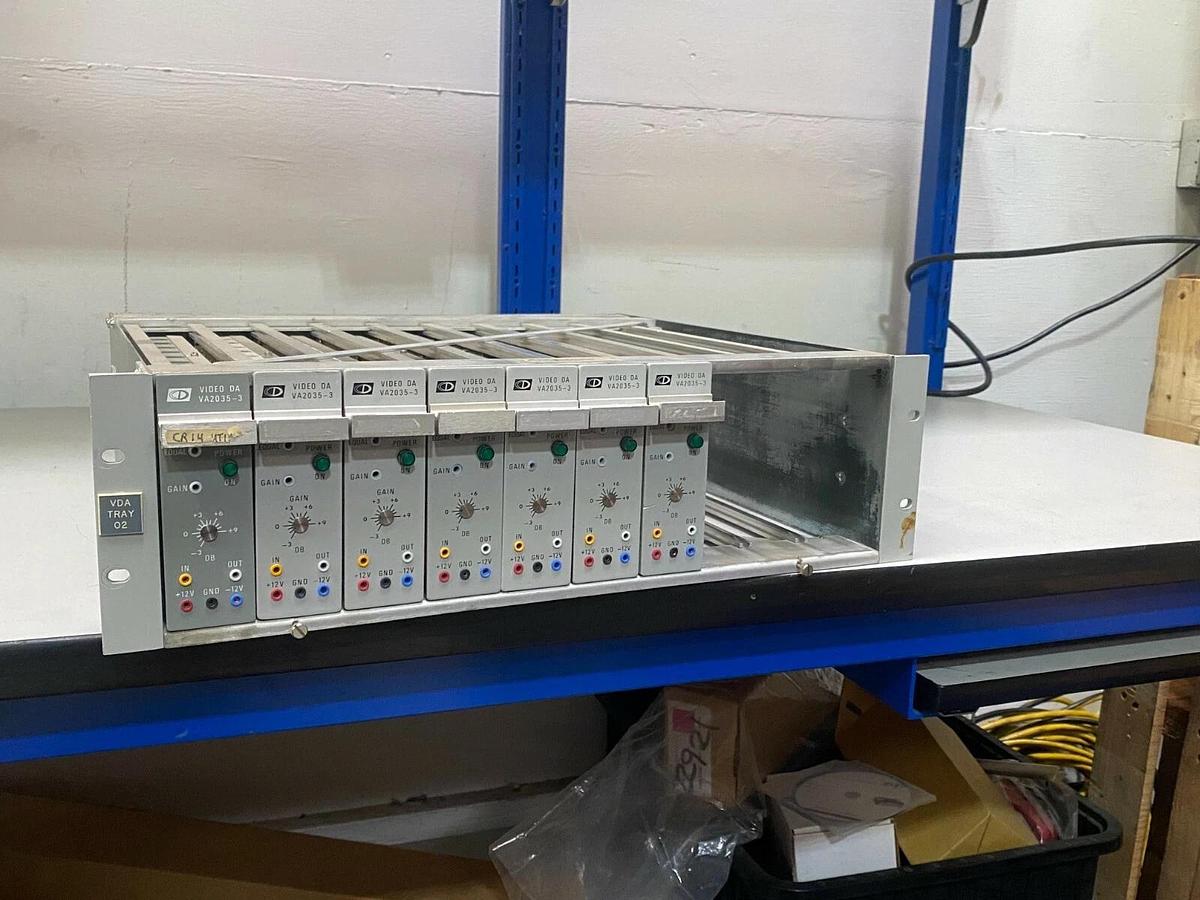 Used Central Dynamics VDA Tray 02 Backplane with 7 Each Video DA VA2035-3 Modules