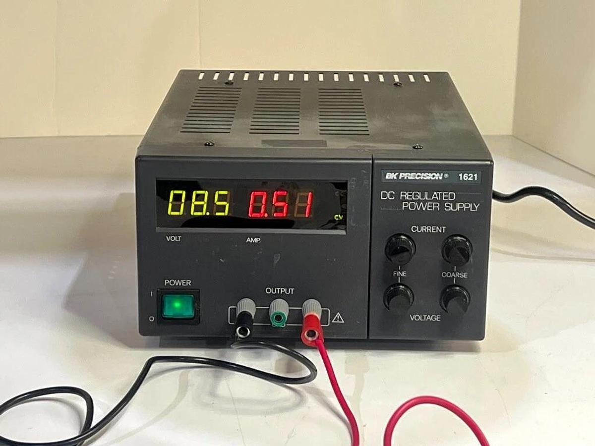 Used BK Precision Model 1621 - Adjustable DC Regulated Power Supply 0-18 V, 0-5 A